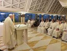 Papieska Msza: o sensie upokorzenia