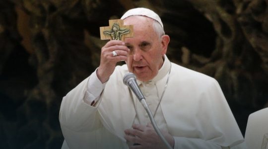 Papież na Mszy w poniedziałek o życiu Błogosławieństwami