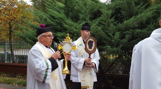 Relikwie Świętego o.Pio w parafii Św.Jadwigi Królowej w Tomaszowie Mazowieckim