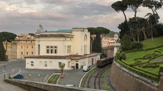 Najkrótsza linia kolejowa na świecie (Vatican Service News - 21.08.2017)