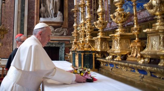 Papież modli się przed trudną pielgrzymką do Azji (Vatican Service News - 26.11.2017)