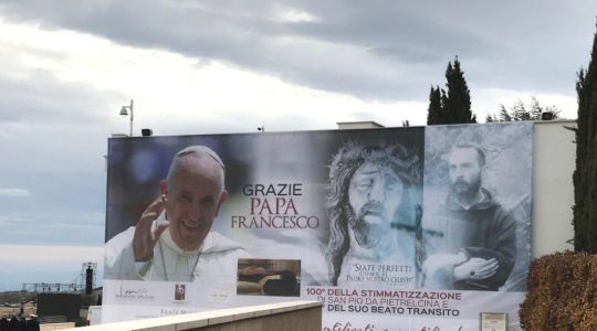 Czekając na spotkanie z papieżem w San Giovanii Rotondo  (17.02.2018)