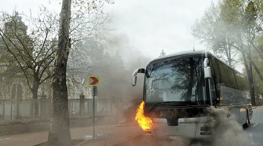 Pożar autokaru z polskimi pielgrzymami (Vatican Service News - 08.05.2018)