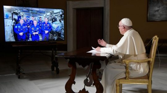 Spotkanie papieża z kosmonautami (Vatican Service News - 08.06.2018)