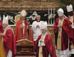Pogrzeb kardynała Jeana-Louisa Taurana(Vatican Service News - 12.07.2018)