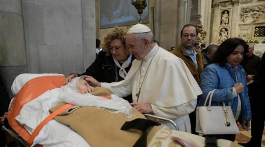 Chorzy na spotkaniu z Ojcem Świętym w Loreto (Vatican Service News - 26.03.2019)