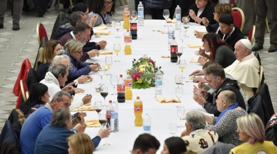Obiad z Przyjaciółmi - obchody III Światowego Dnia Ubogich(Vatican Service News - 17.11.2019)