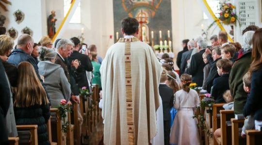 La Polonia diventa l'ultimo baluardo della chiesa cattolica in Europa (29.02.2020)