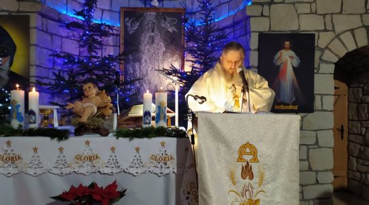 La Santa Messa in diretta alle ore 18.30-Santa Famiglia di Gesu, Maria e Guseppe-Florencja 27.12.2020