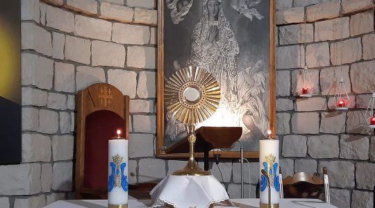 Nabożeństwo z modlitwą o uzdrowienie o godz. 19.00-Adorazione e preghiera a San Charbel-Florencja 22.02.2021