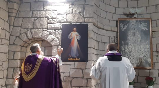 Koronka do Bożego Miłosierdzia o godz.15.00-Coroncina della Divina Misericordia-Florencja 30.03.2021