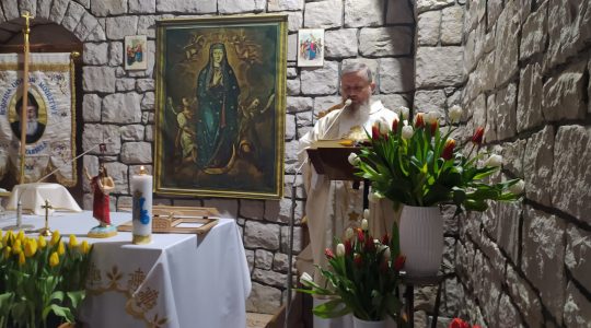 Transmisja Mszy Świętej o godz. 20.00-Uroczystość Zmartwychwstania Pańskiego-Florencja 04.04.2021