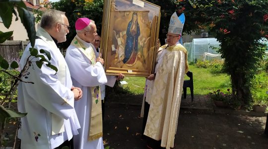 Wizerunek Matki Bożej Dobrego Początku uroczyście powitany w Miliczu 9.08.2021